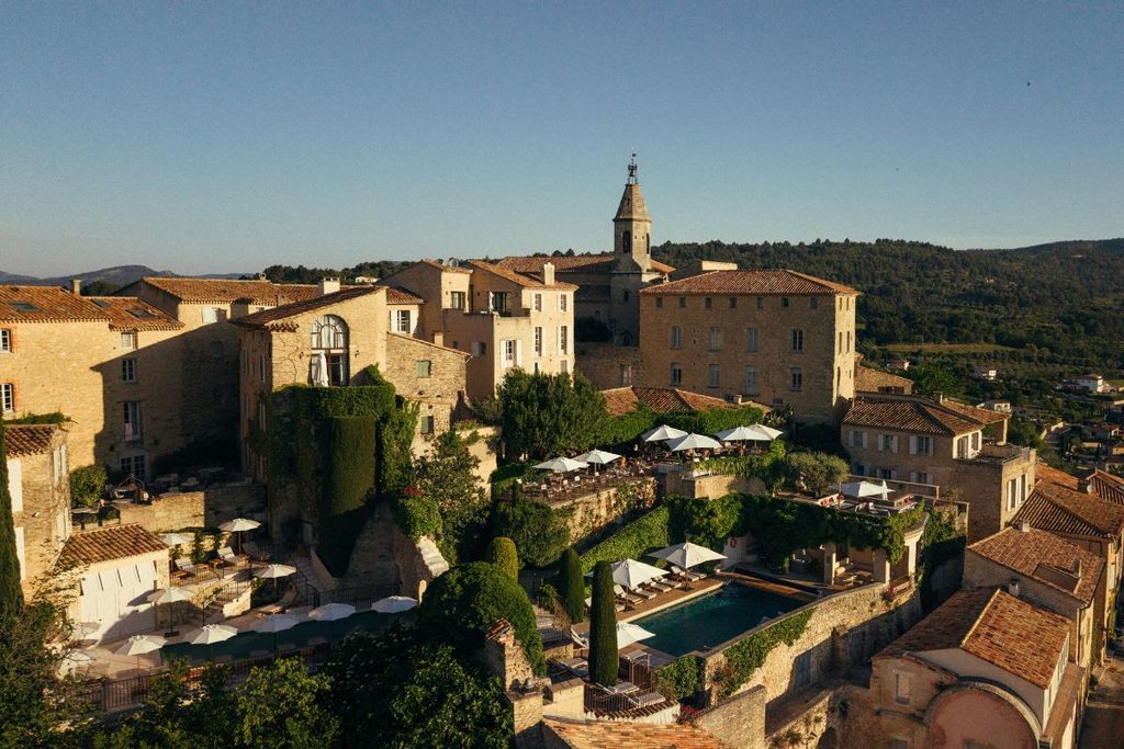 Crillon le Brave in autumn