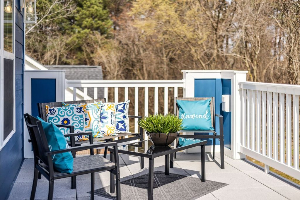 outdoor living area