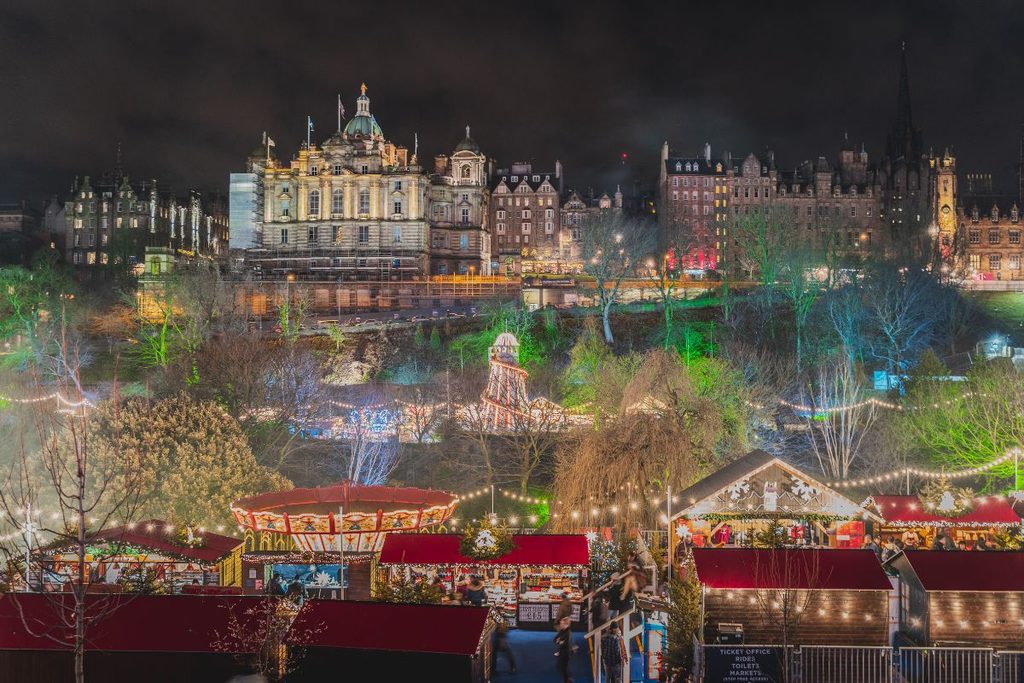 One Traveller Christmas Solo Travel