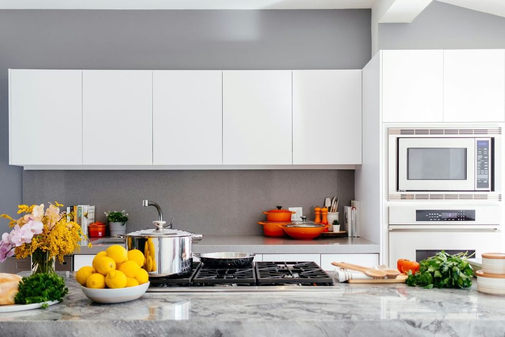updating a tired kitchen