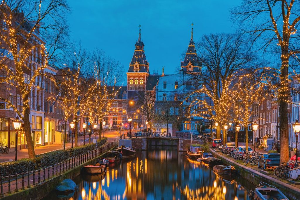 One Traveller Christmas Solo Travel