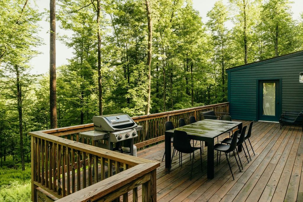 outdoor living area