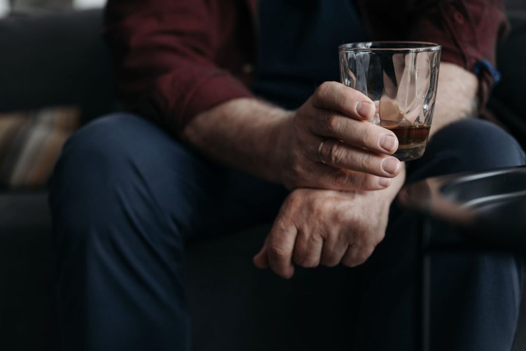 alcohol and mindful drinking