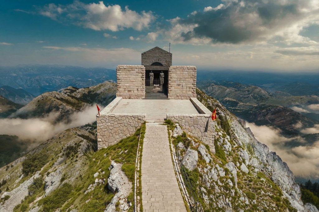 Montenegro 2027