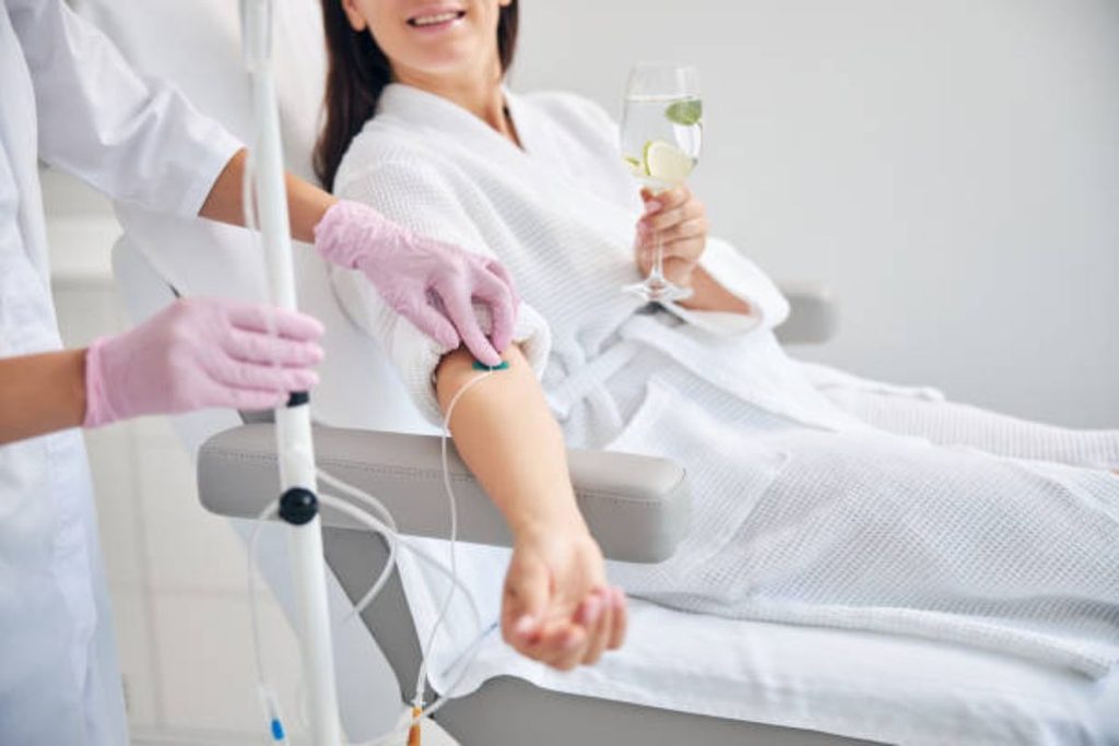 intravenous nutrient delivery