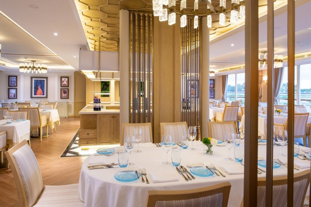 river ship cruise
