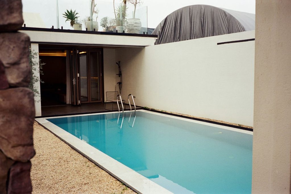 concrete surround for your pool