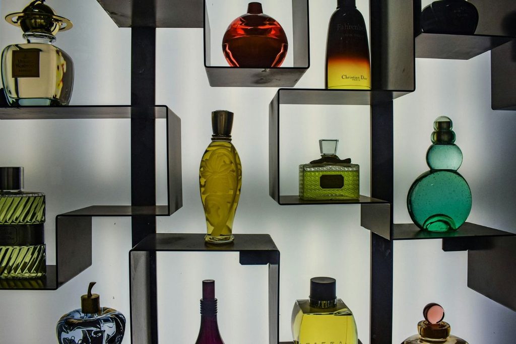 perfume through seasons