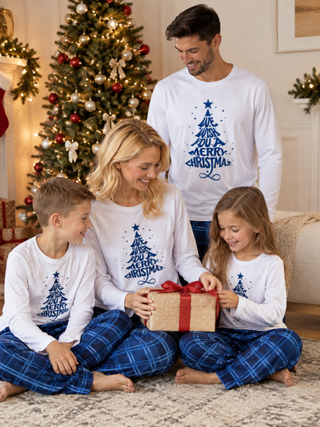 matching family outfits