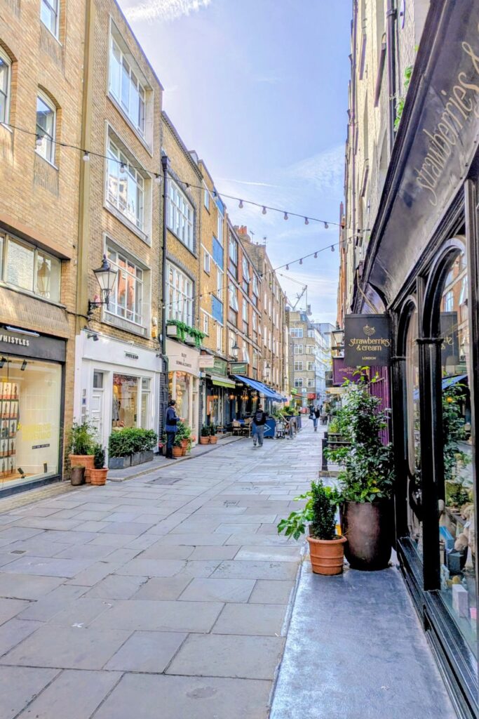 St Christopher's Place Street